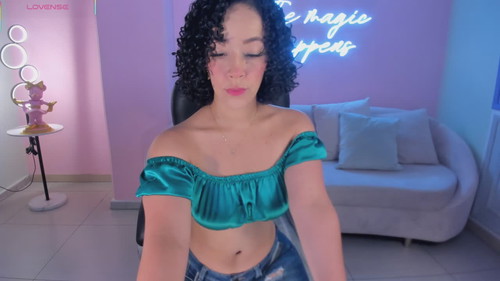 nude chatroom Alessa Romero