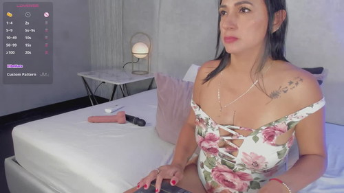 online cam porn Arya 