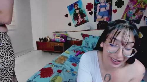 voyeur video chat Astromelias