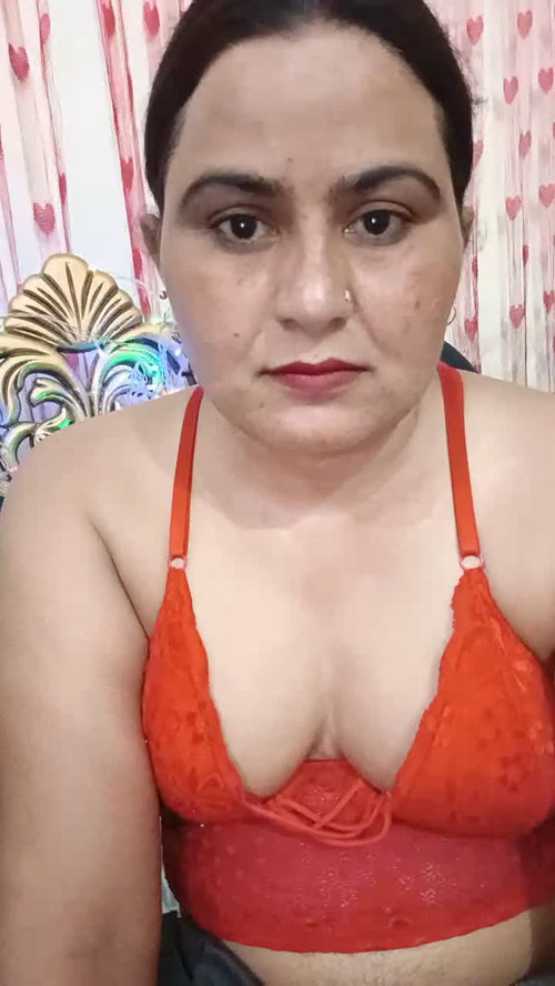 ayeshaqueen webcam