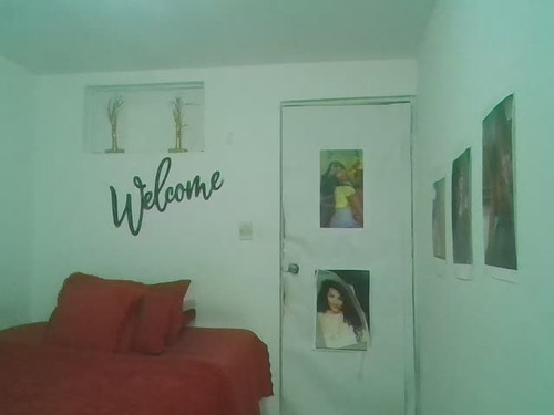 bellacrespa Live Webcam on CherryTV