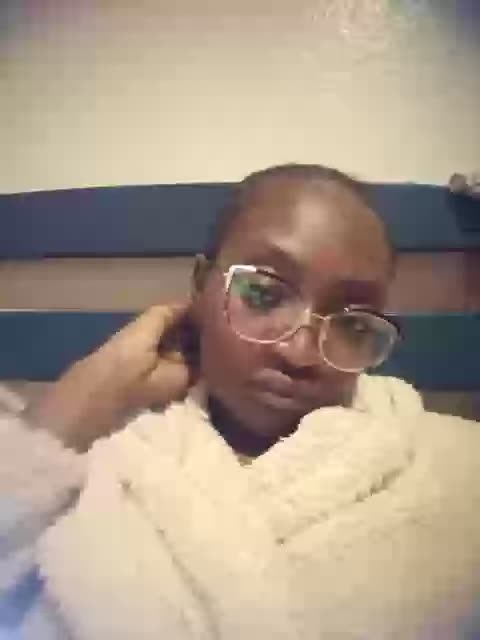 bonbon1306 webcam
