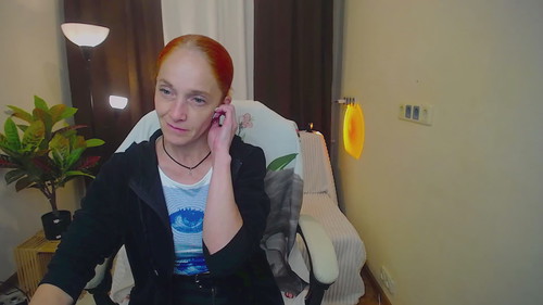 breeterner Live Webcam on CherryTV