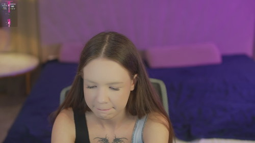 videochat nude Claire