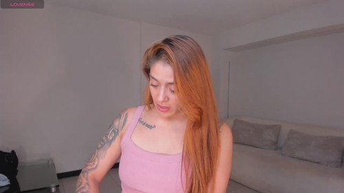 live chat Corinajames