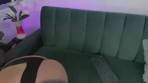 chatting online Elamiller