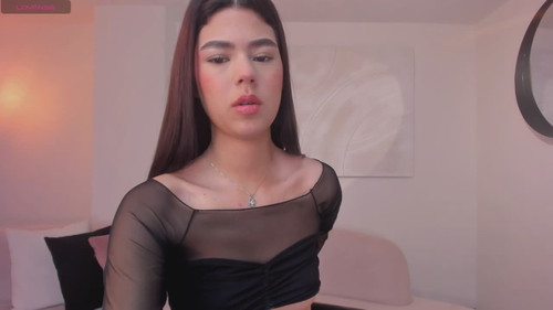 xxx chatroom Ellie Scott