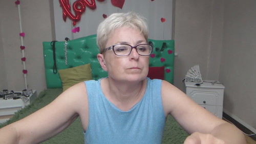 hot striptease Emiliagree