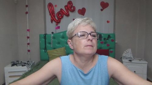 real live cam seks Emiliagree