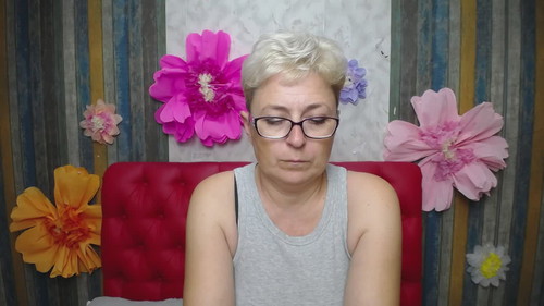 strip chat online Emiliagree