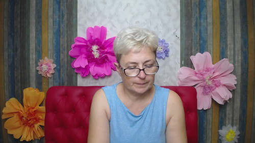 strip chat online Emiliagree