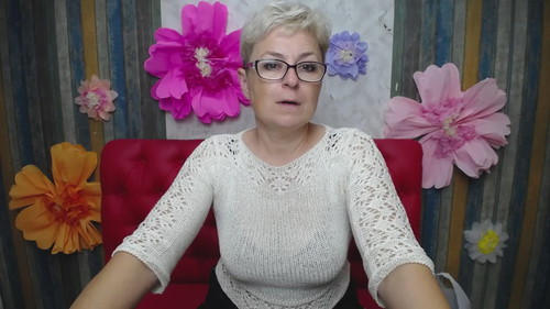 strip chat online Emiliagree