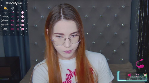 hot striptease Emilykent