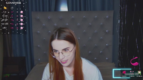 chatting online Emilykent