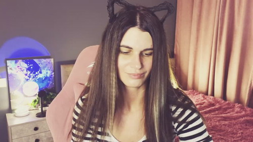 emilyreal Live Webcam on CherryTV