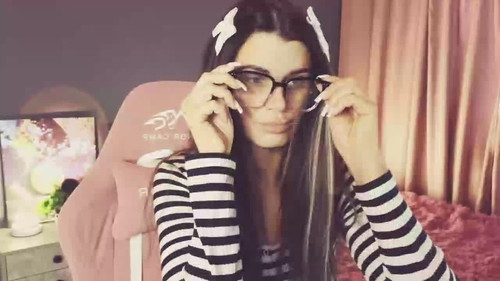 emilyreal Live Webcam on CherryTV