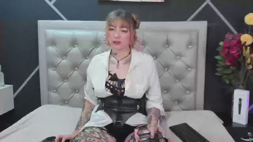 chatting online Himiko