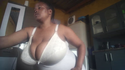 honeglobe27 Live Webcam on CherryTV