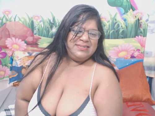 voyeur upskirt Indianlegend69
