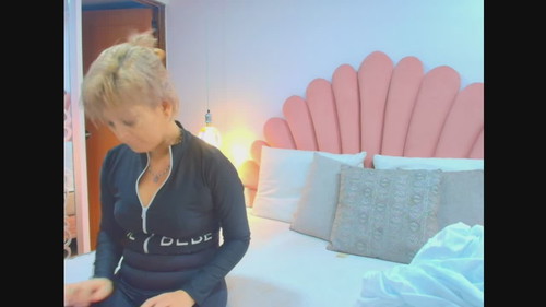 upskirt web cam Jaddesquirt