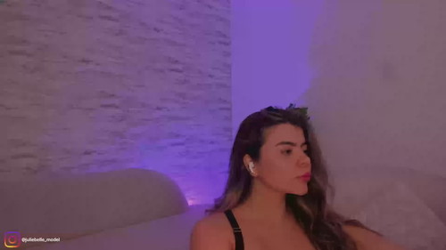 juliebelle Live Webcam on CherryTV
