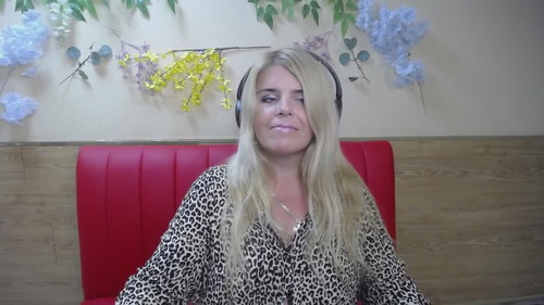 flirt chat room Julyabarbii
