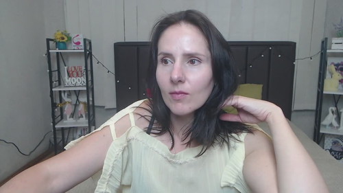 free chat now Karinaswan