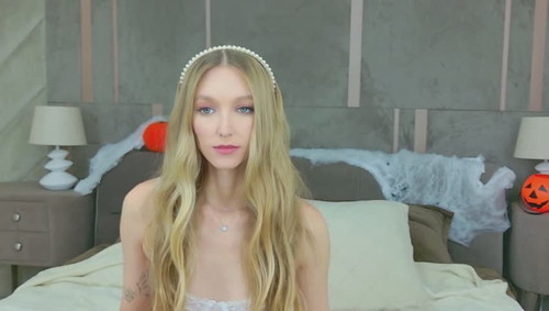 kellynikson Live Webcam on CherryTV