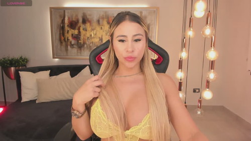 kyliecooper Live Webcam on CherryTV
