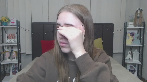  laurahlot chat room