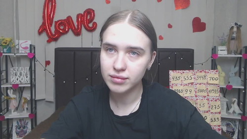 laurahlot Live Webcam on CherryTV