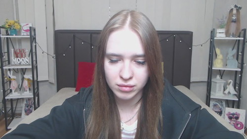 laurahlot Live Webcam on CherryTV