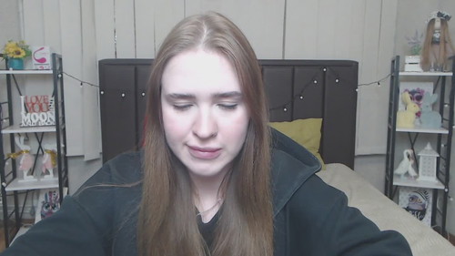  laurahlot chat room