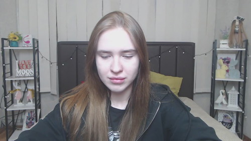  laurahlot chat room