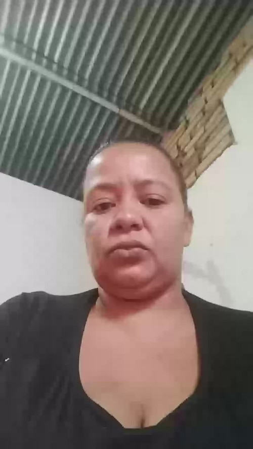 voyeur web cam Leonsita