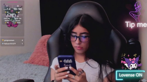 live sex free Lilicollins