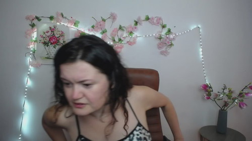  lolahikls chat room