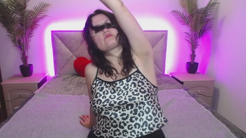 naked chat room Lolahikls