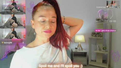 webcam striptease Lucyhot77