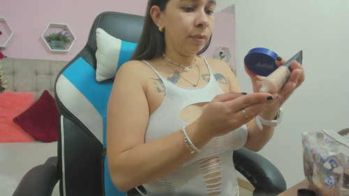anonymous videochat Marthmay