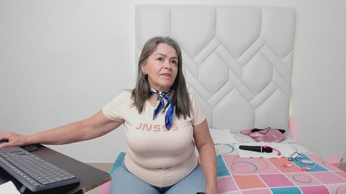 striptease webcam Maturenewbie