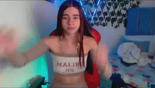 horny chatroom MaximseloveMaxim