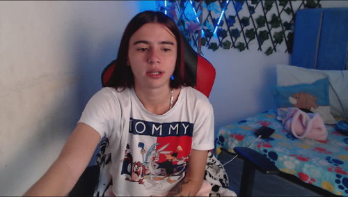 chatroom porn MaximseloveMaxim