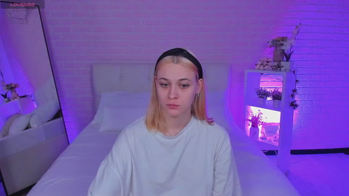 adult cam show Meowamanda