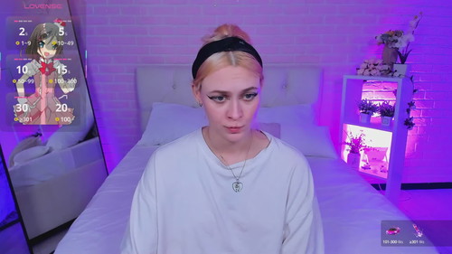 striptease show Meowamanda