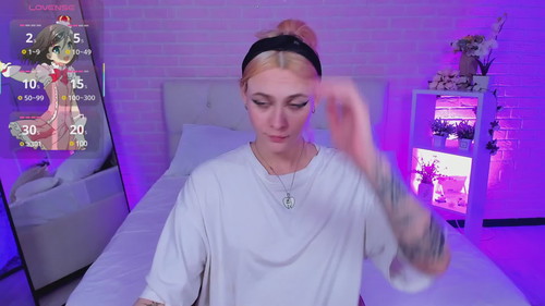 upskirt webcam Meowamanda
