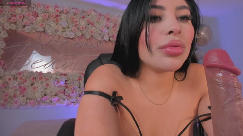 miaroberts Live Webcam on CherryTV