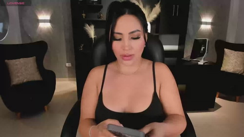 random videochat Mia Roberts