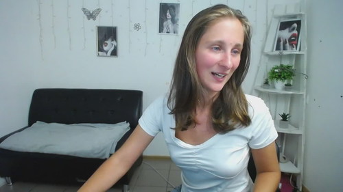 michelleee Live Webcam on CherryTV