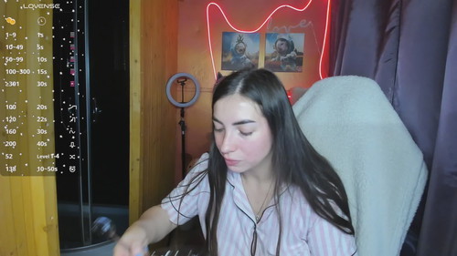 online nude chatroom Misstasy